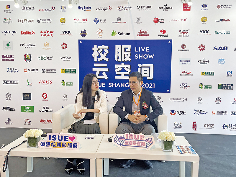 紅豆童裝健康引領(lǐng)校園文化新風尚 紅豆童裝健康引領(lǐng)校園文化新風尚